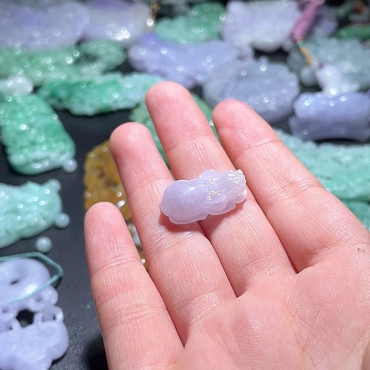 翡翠未镶嵌颈饰*️**天