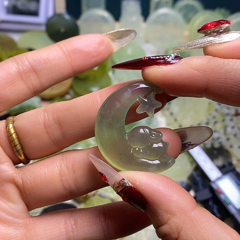 【闪购商品】蛇纹石玉颈饰未镶嵌