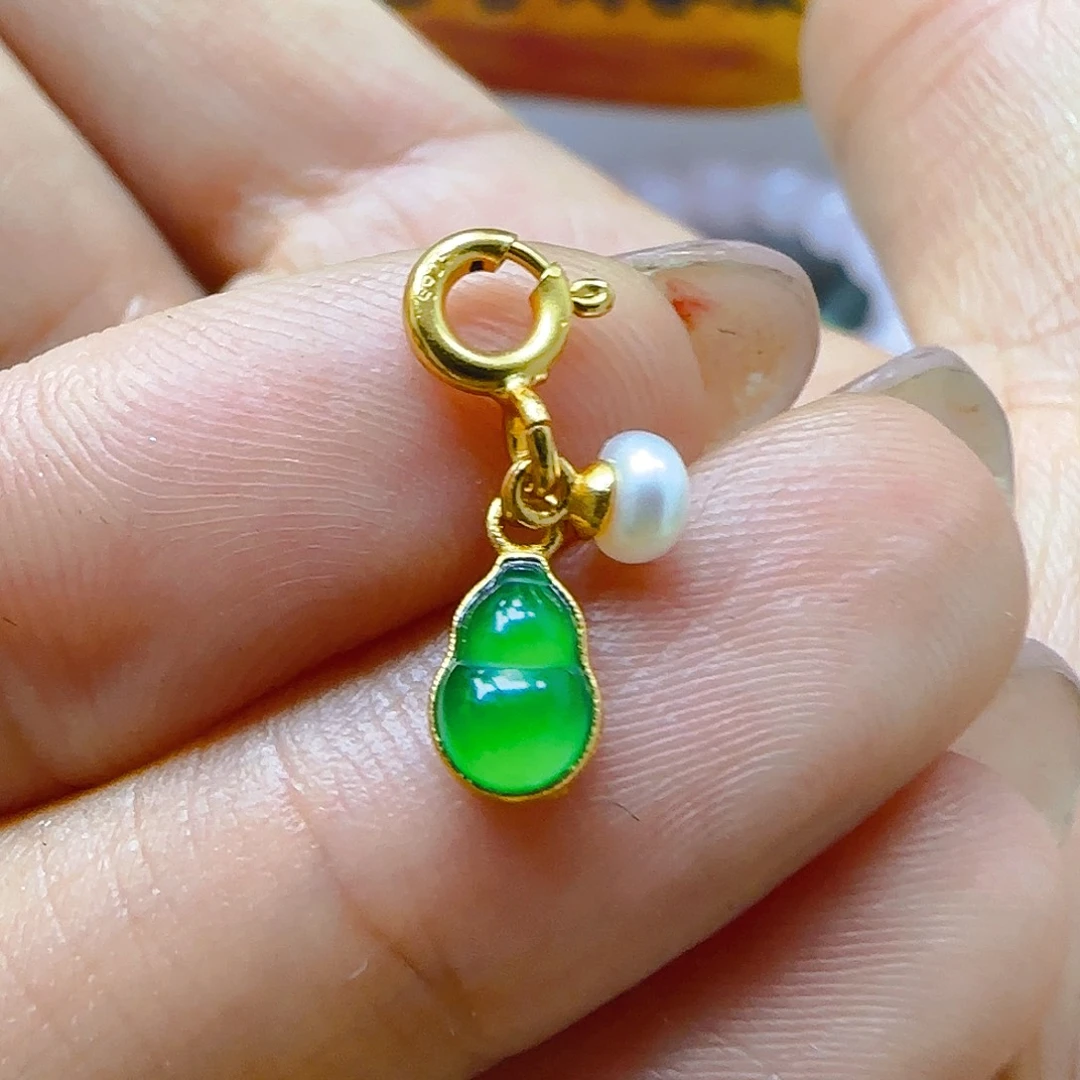 翡翠颈饰未镶嵌小****质翡翠38