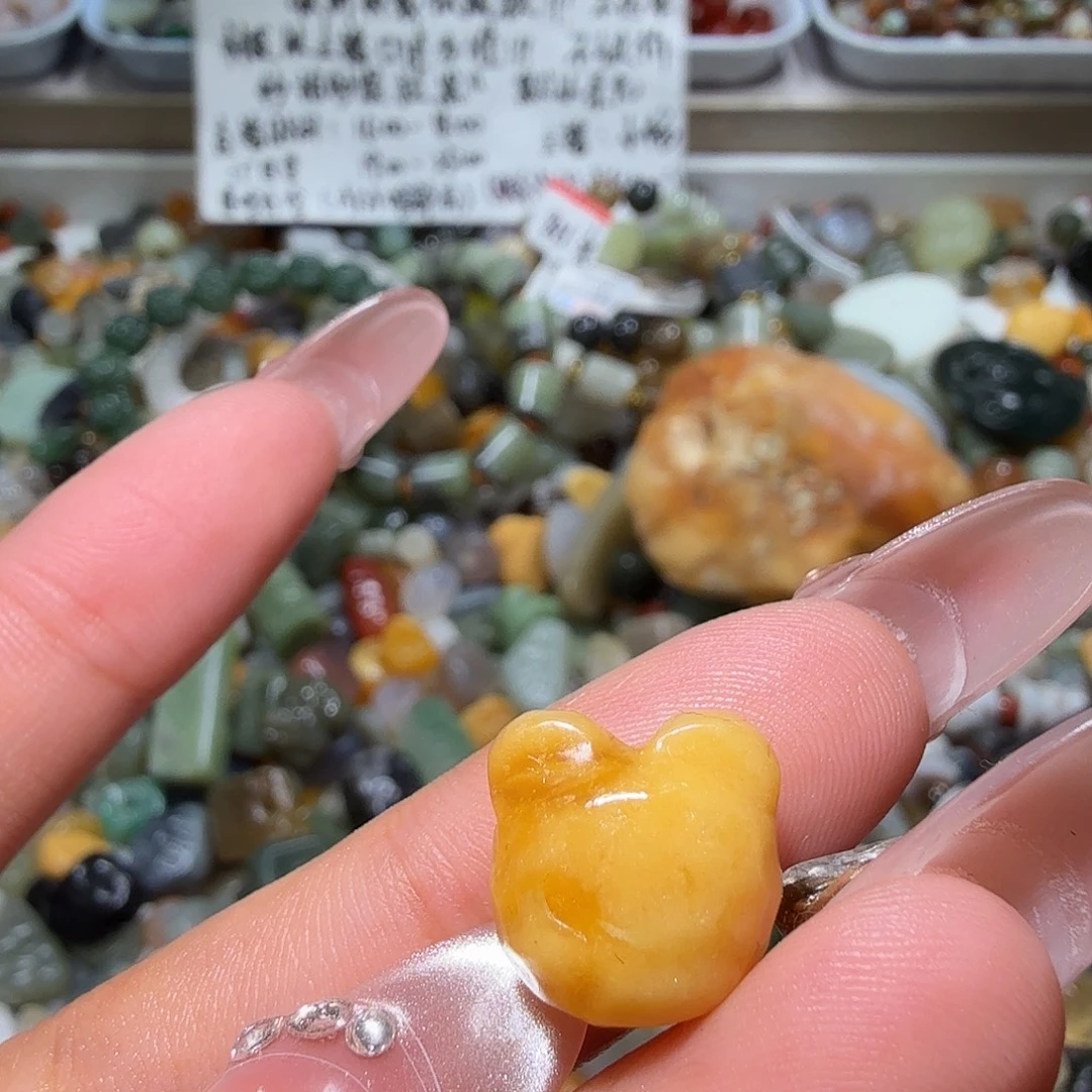 和田玉未镶嵌珠宝奇石