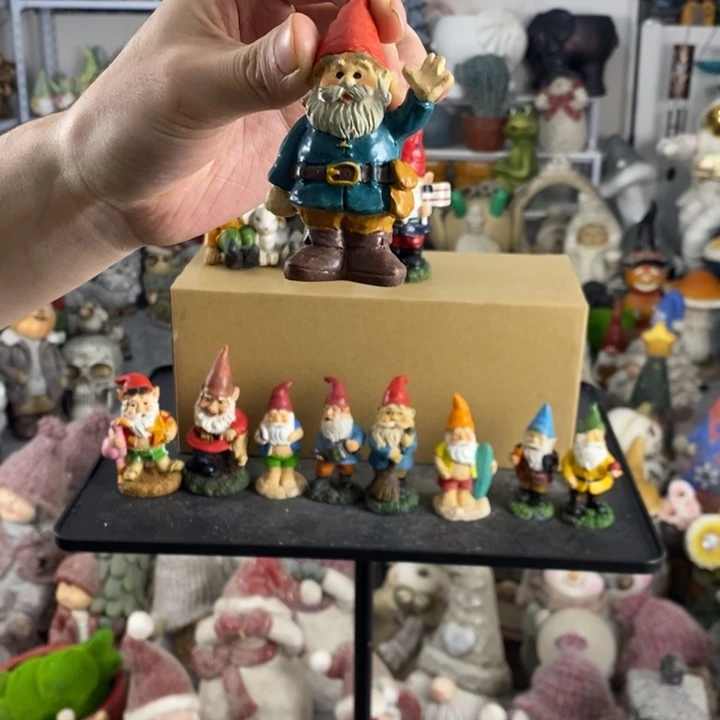 卡****树脂工艺品摆件默认微瑕