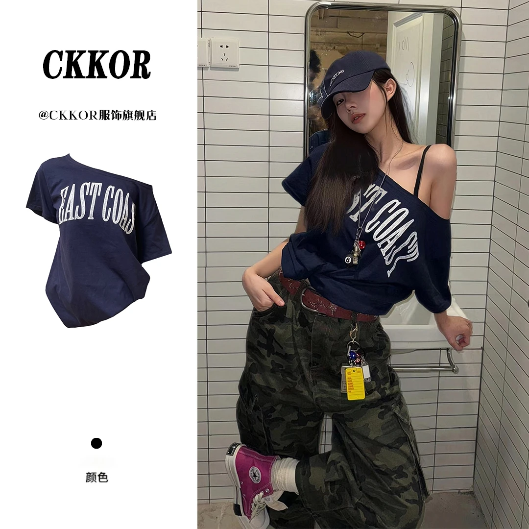 CKKOR夏季新款显瘦辣妹短袖t恤女美式宽松慵懒风穿搭斜肩露肩上衣