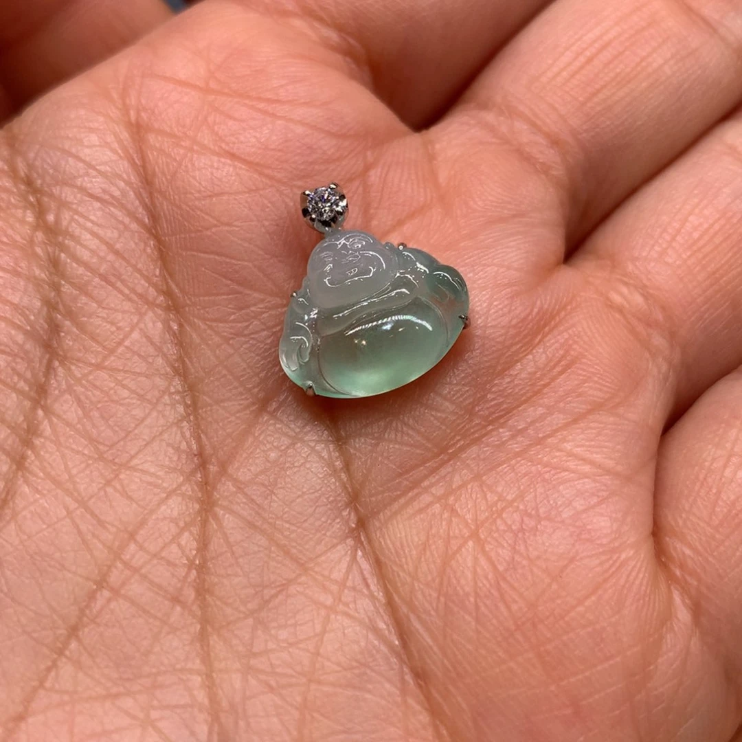 翡翠颈饰18K金镶嵌吊坠