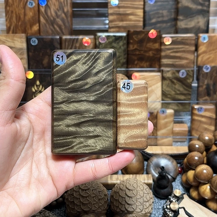 金丝楠无事牌朱*金丝楠木小叶桢楠