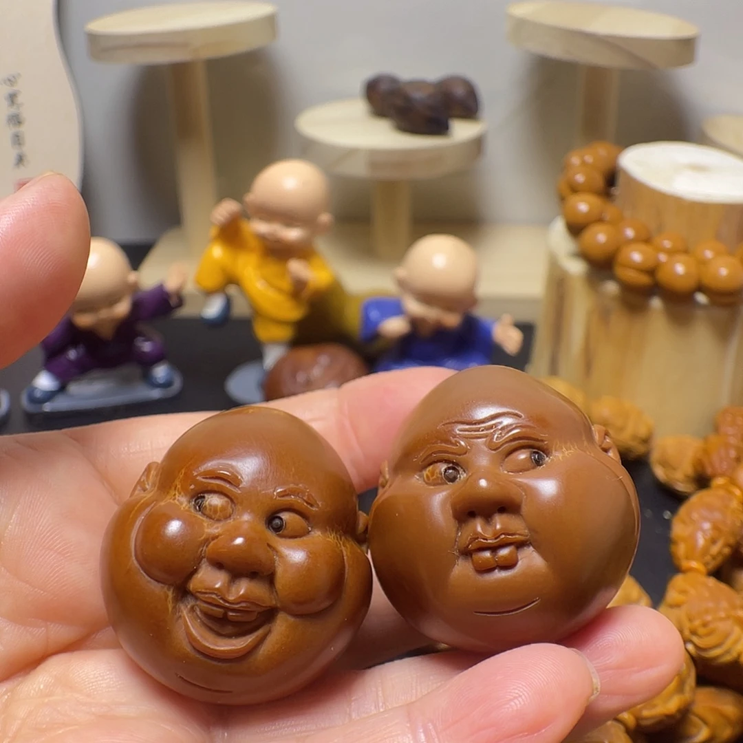手串橄榄核qeertt