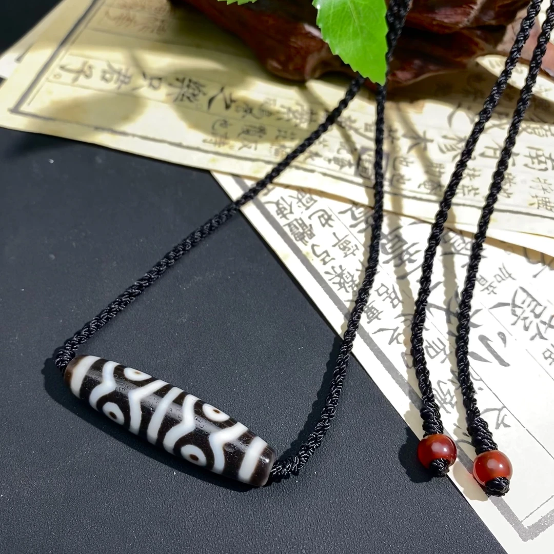 扶摇臻选|聚缘博古熊猫六y玛瑙黑绳吊坠78