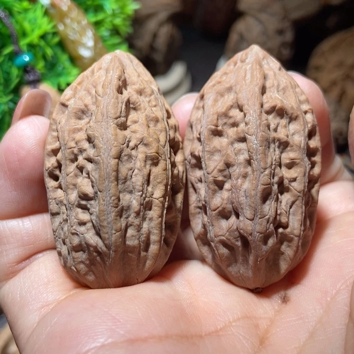 把件文玩核桃东北楸子小雪35