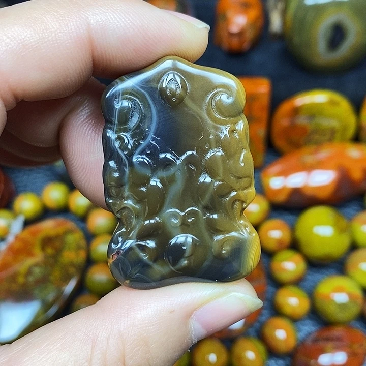 玛瑙/玉髓未镶嵌颈饰