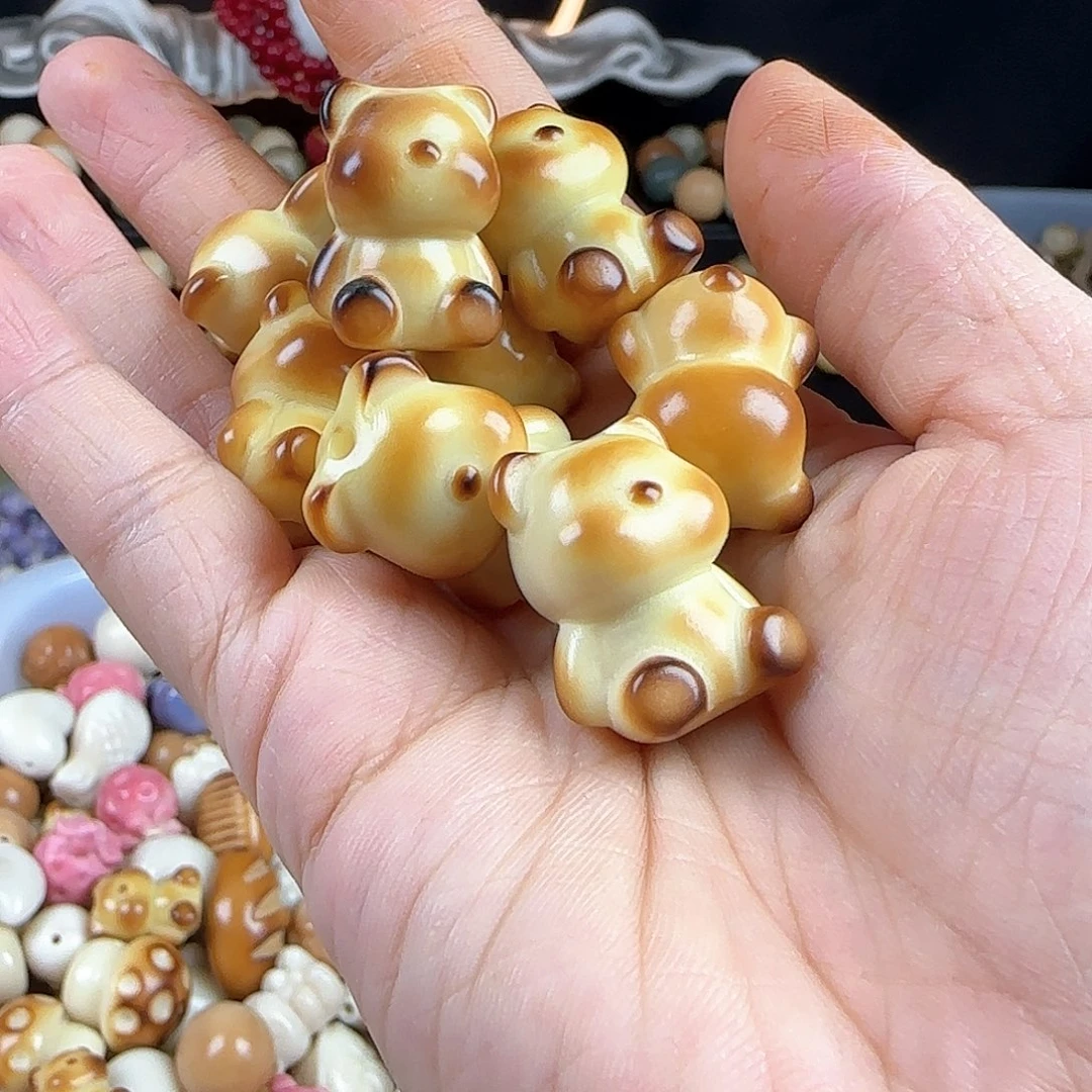 菩提根/象牙果吊坠瑕疵牙果烤熊5颗不挑瑕疵有裂介意勿拍