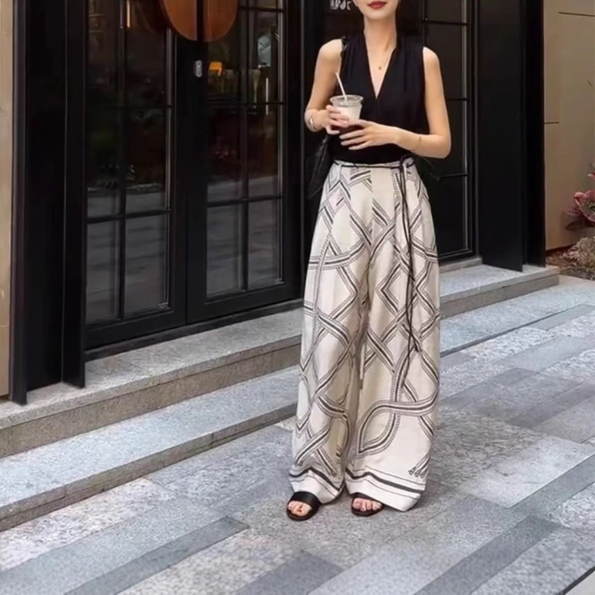 2025开春韩系气质高级松弛感穿搭又a又飒休闲印花阔腿裤一整套装
