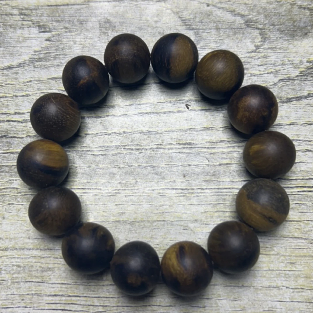 60 福来精选文玩沉香木作手串16mm