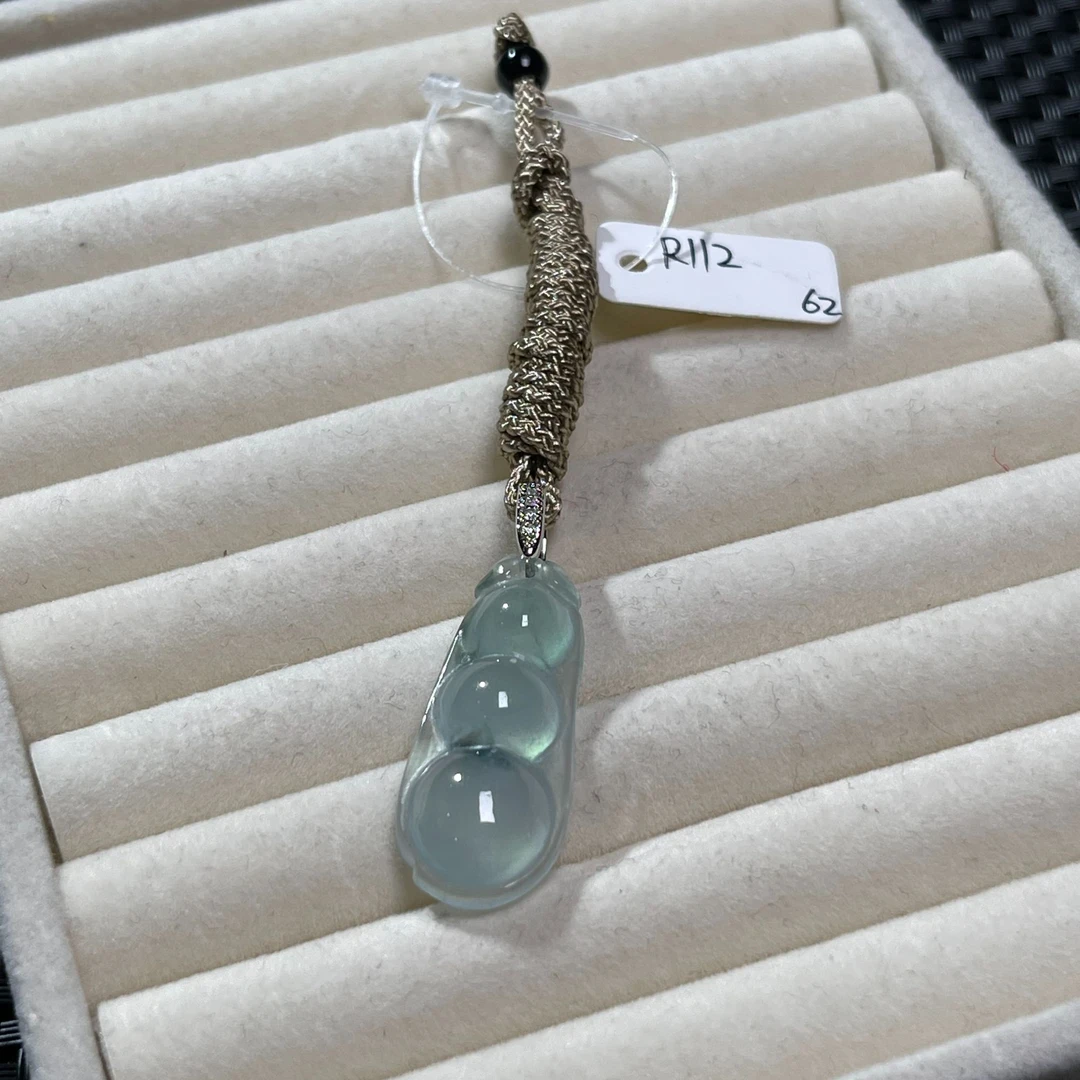 R112吊坠百搭男女款多样性发货其一