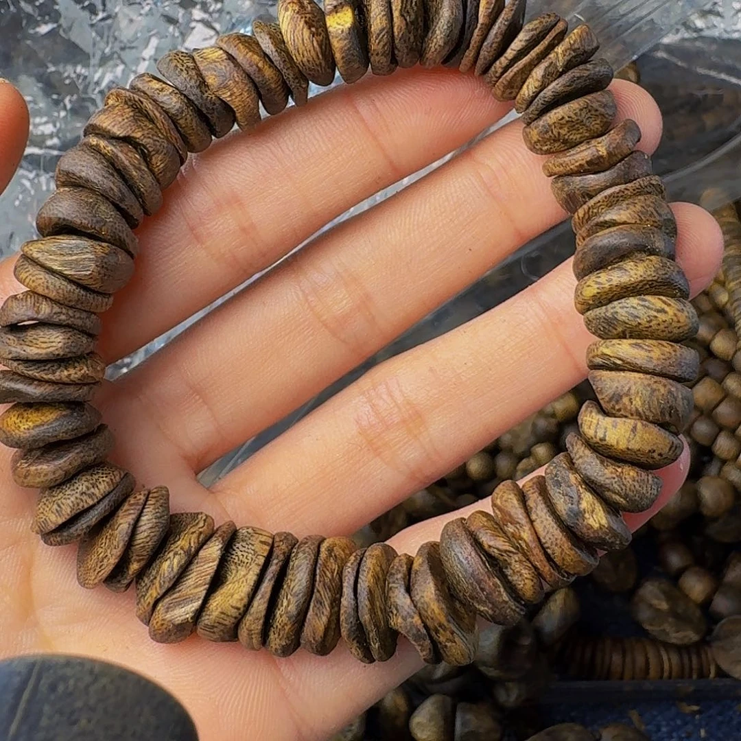 沉香手串牛肉干老白棋壳子14.3