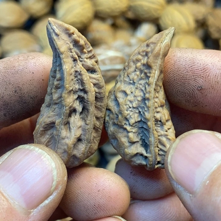 吊坠桃核娜姐真的81