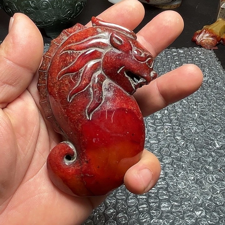 未镶嵌和田玉（糖玉）把件