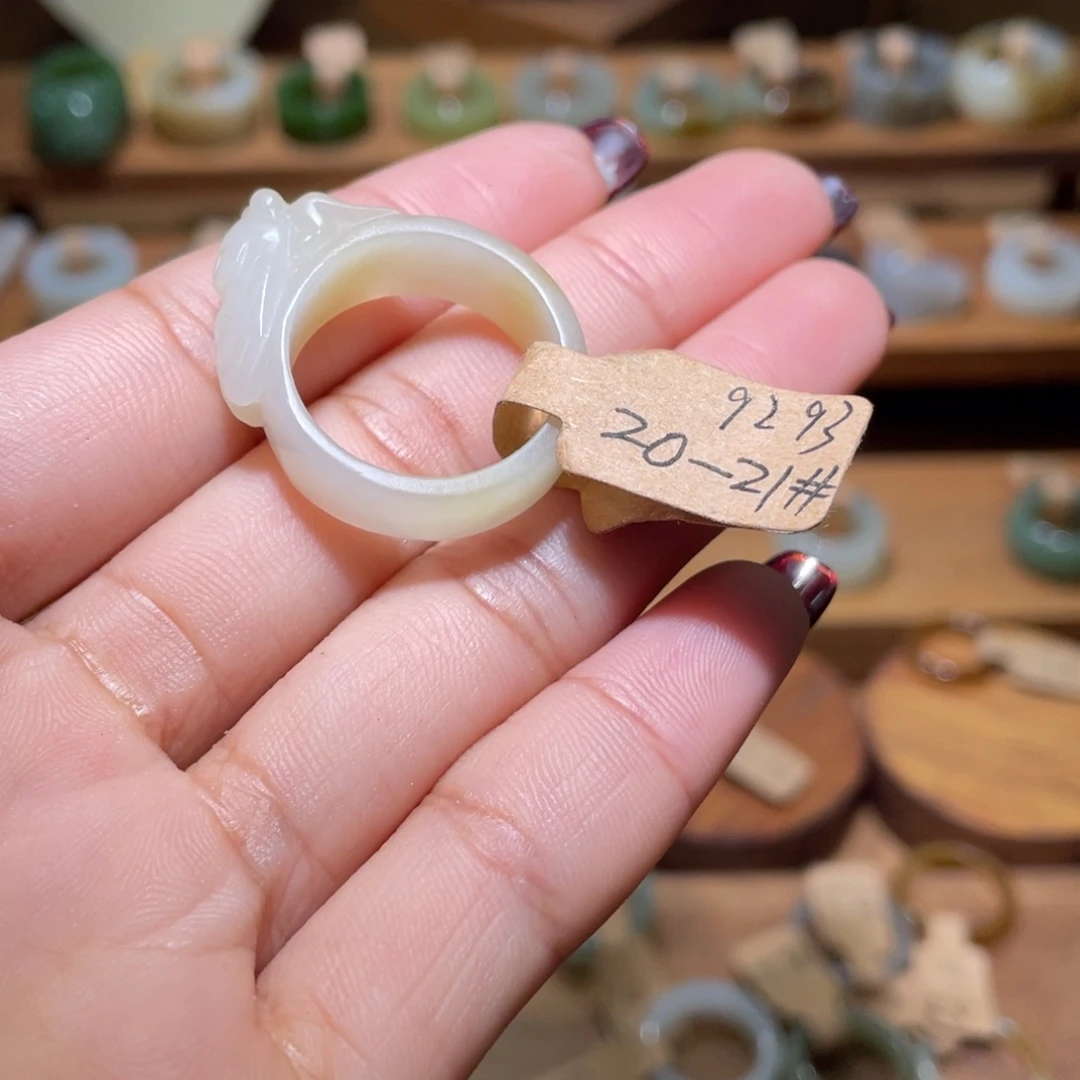 和田玉戒指未镶嵌巴***化19.3