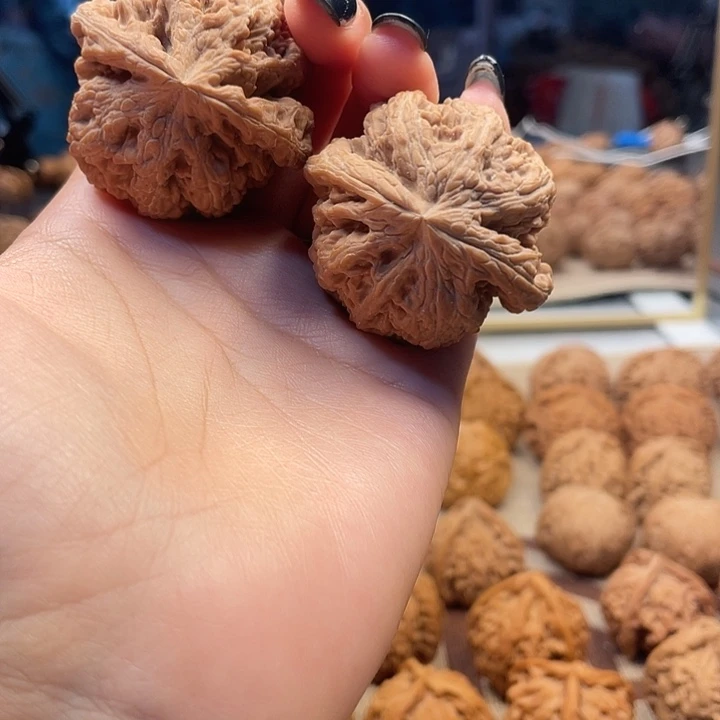 猫***爷桃核吊坠核桃大粗筋