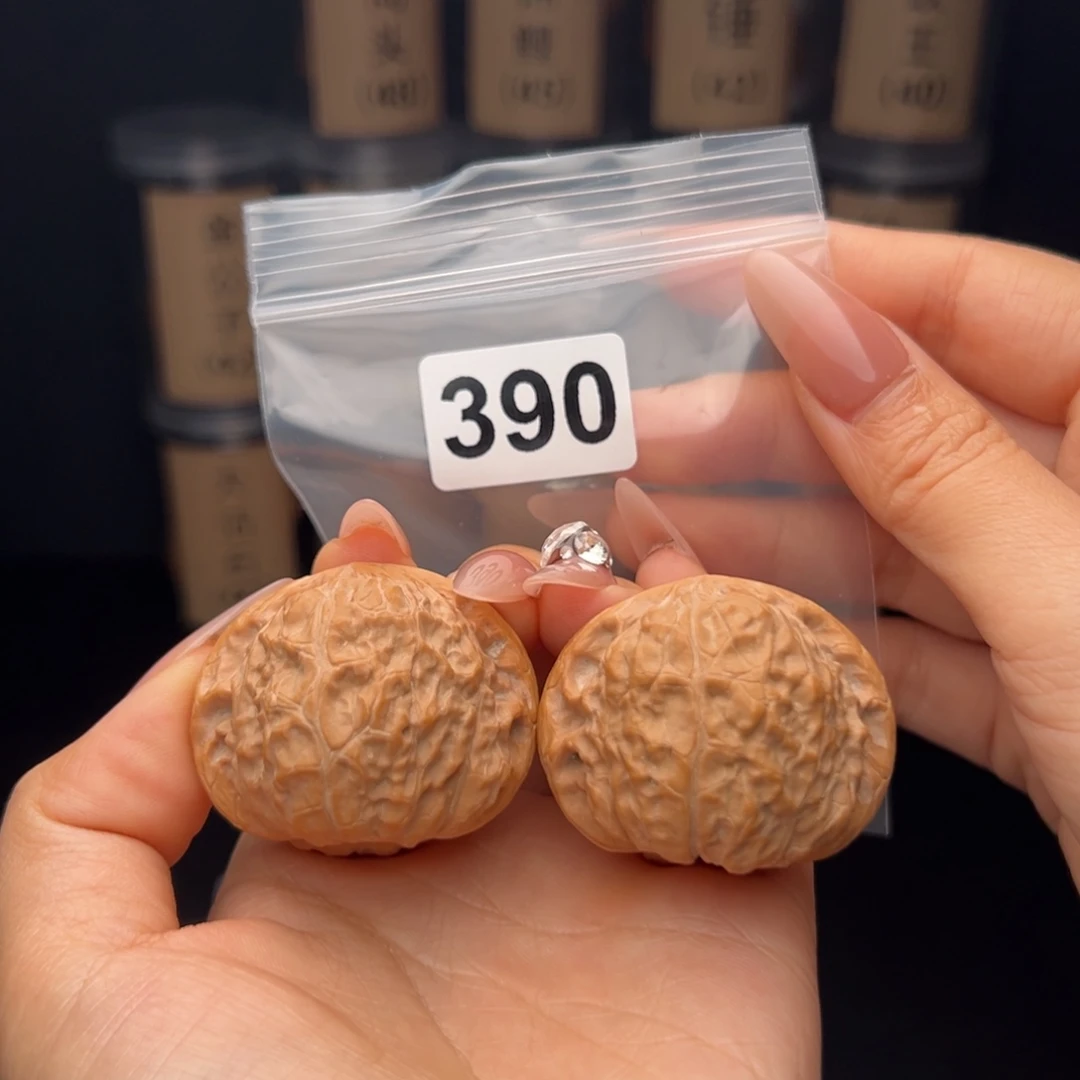 用***6文玩核桃吊坠南瓜