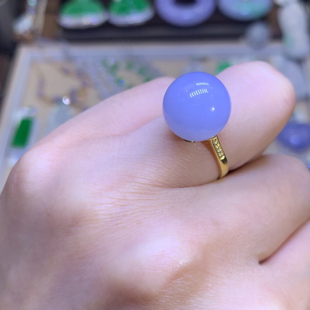 翡翠挂件18K金镶嵌翡翠