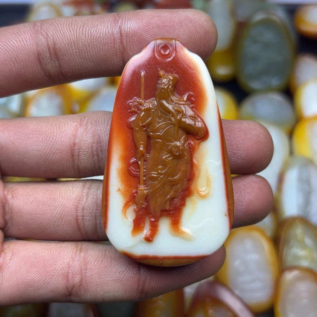 和田玉颈饰未镶嵌?****?