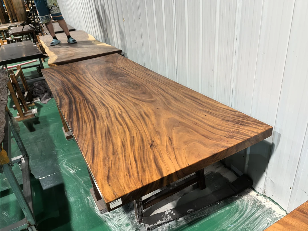 168 胡桃木大板 291×117×7