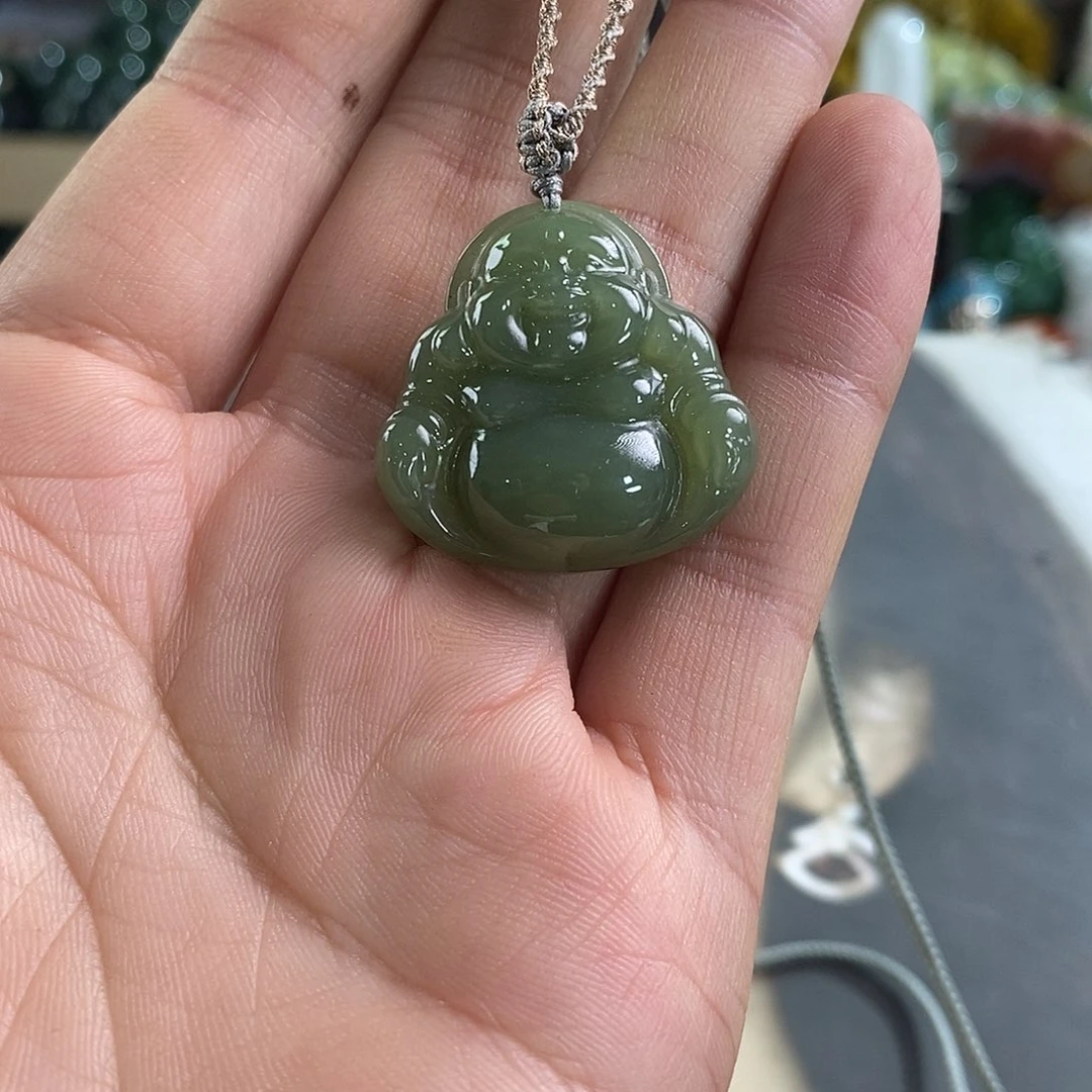 和田玉（黄玉）未镶嵌颈饰佛公