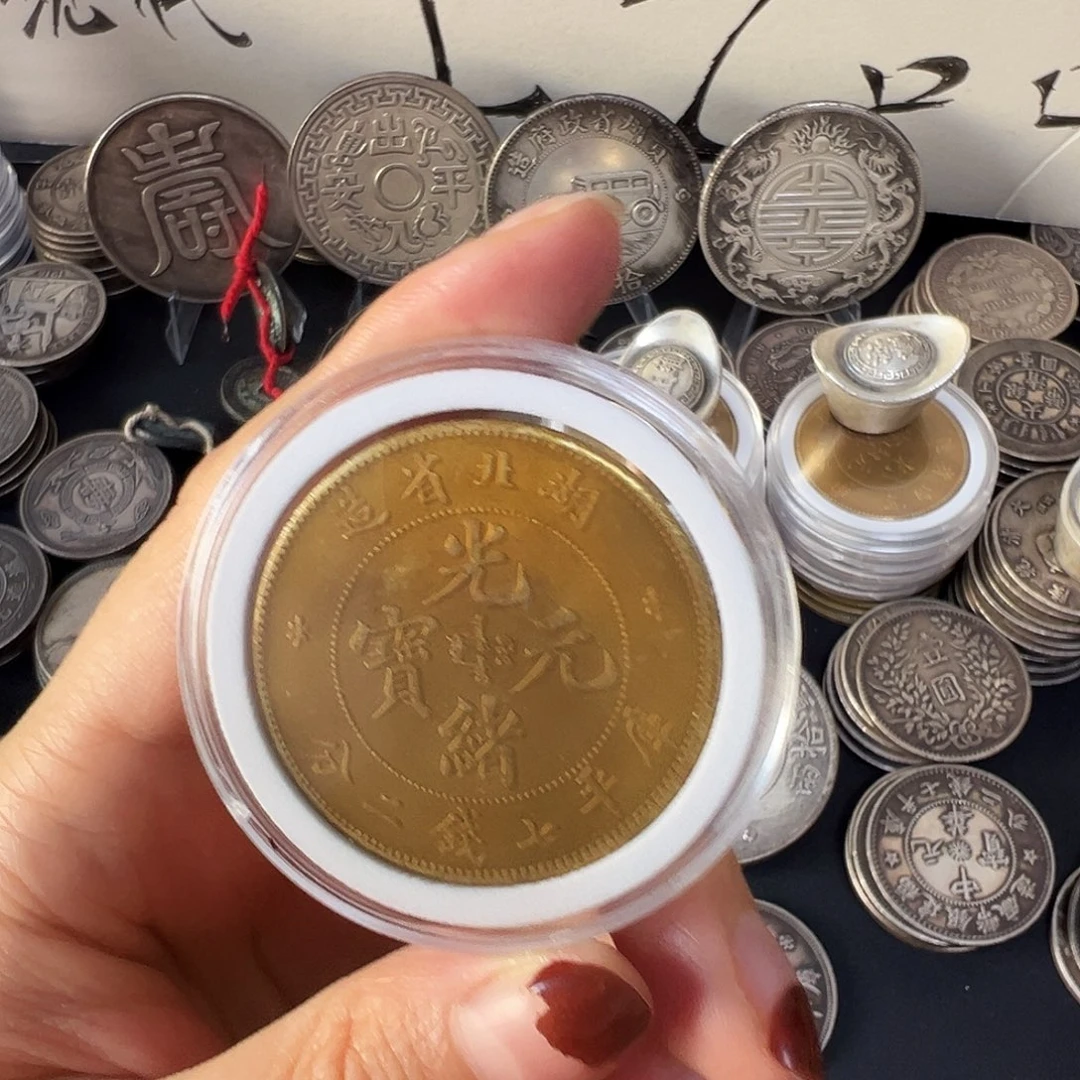 金属复古风格摆件