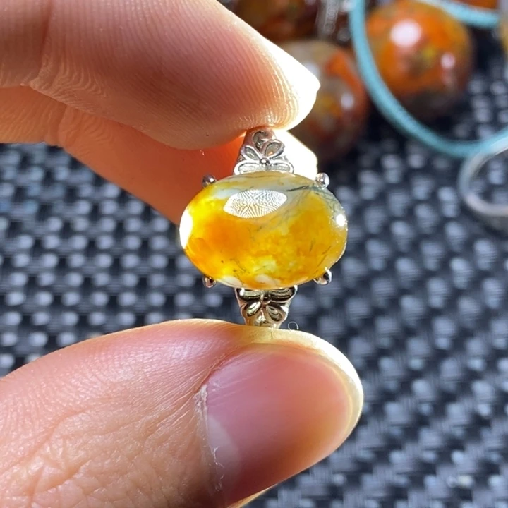 玛瑙/玉髓颈饰未镶嵌