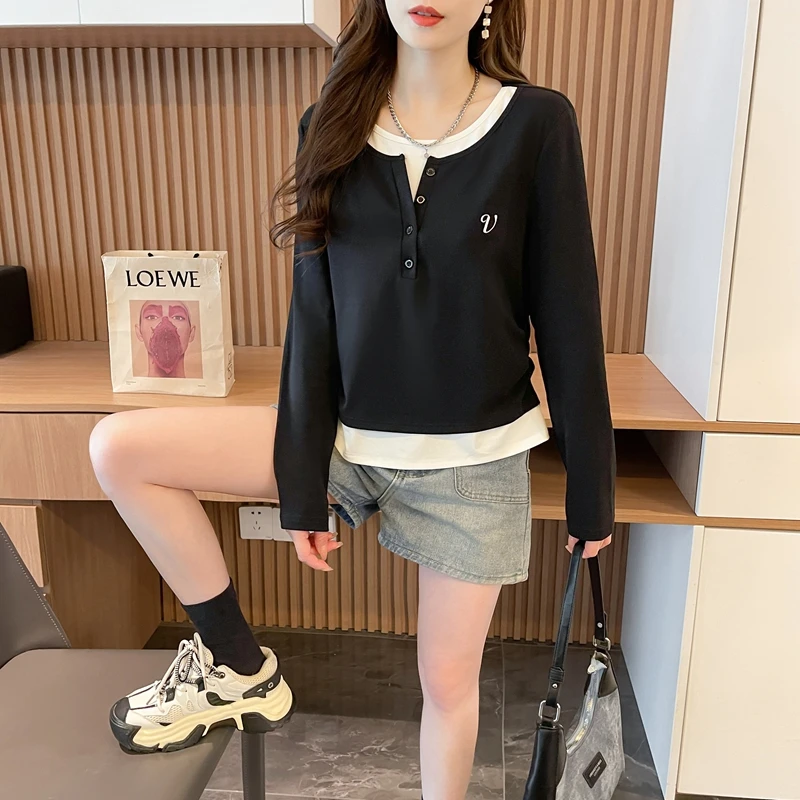 假两件圆领拼接撞色长袖T恤女2025秋季新款内搭褶皱收腰显瘦上衣