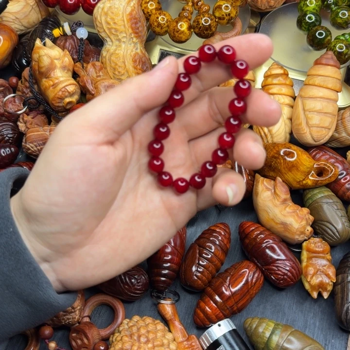 松木琥珀木文玩把件