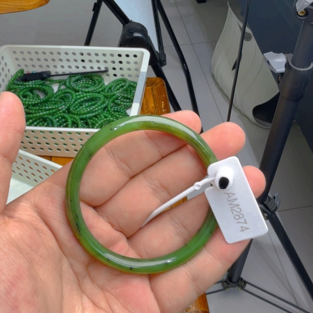 和田玉（碧玉）手镯未镶嵌59.6