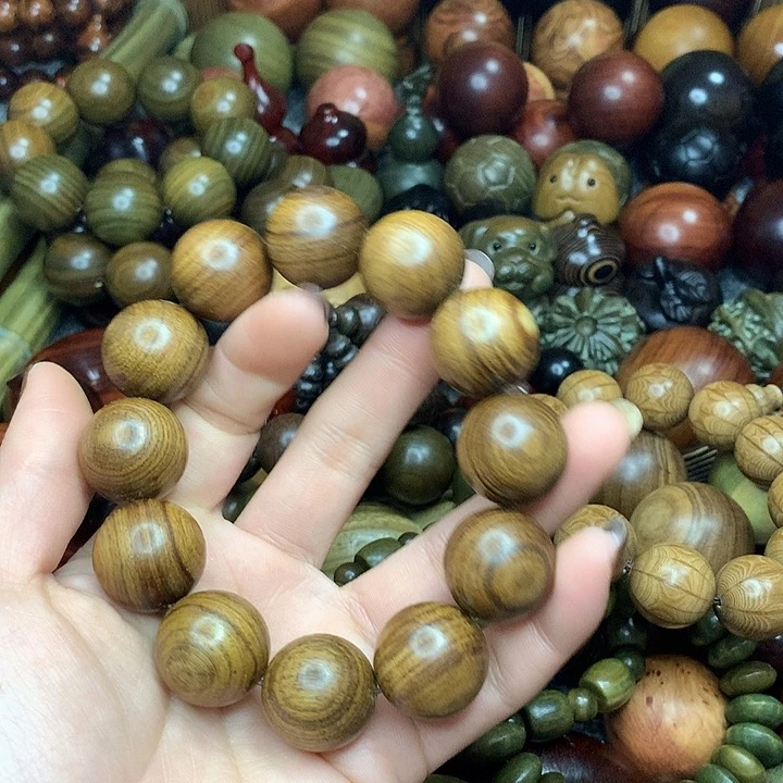 厚**物Tfgjgkogddgjkufdgkkyfdvk