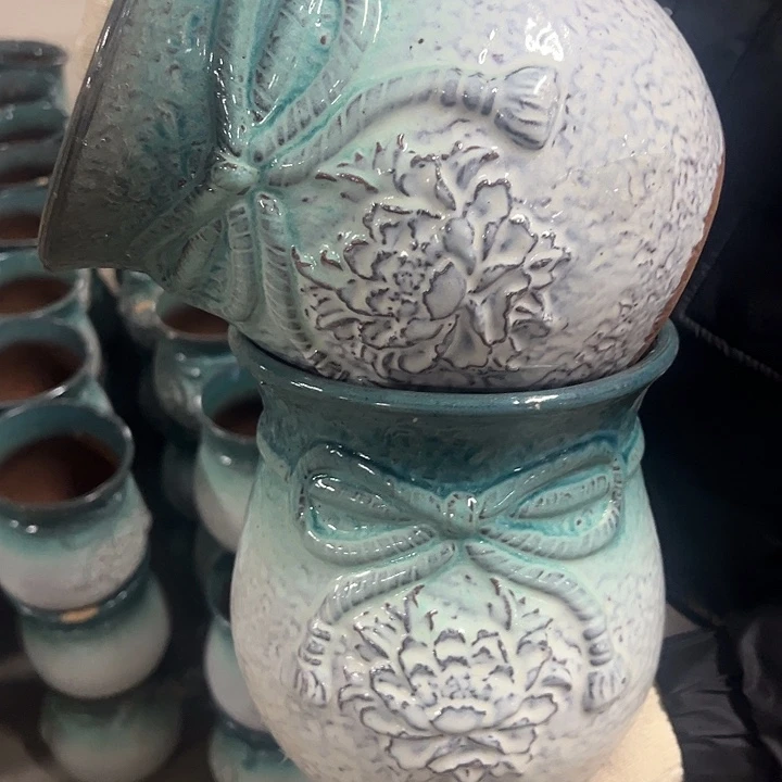 高度21厘米口18厘米