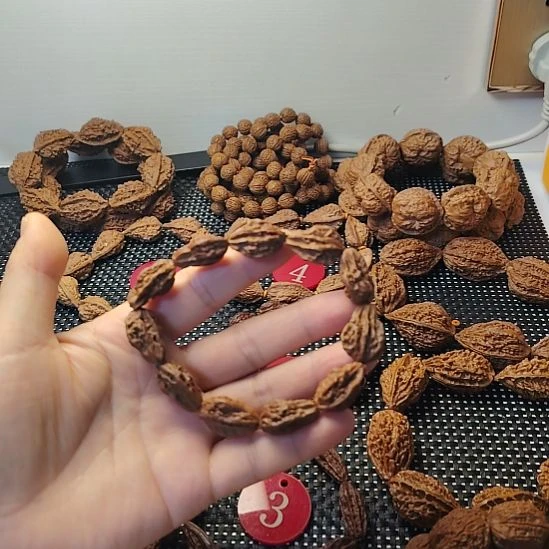 吊坠文玩核桃钱袋异形