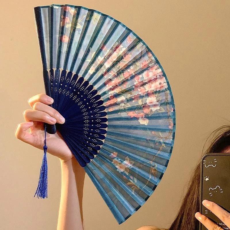 中式古风气质旗袍汉服旗袍国风舞蹈扇子精致古典高颜值国风扇子
