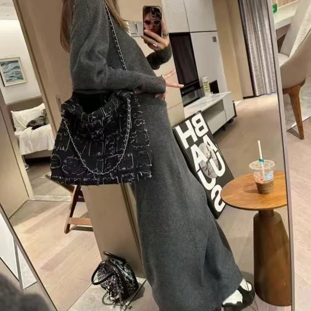 秋款时尚毛衣套装，设计款尽显时尚气质