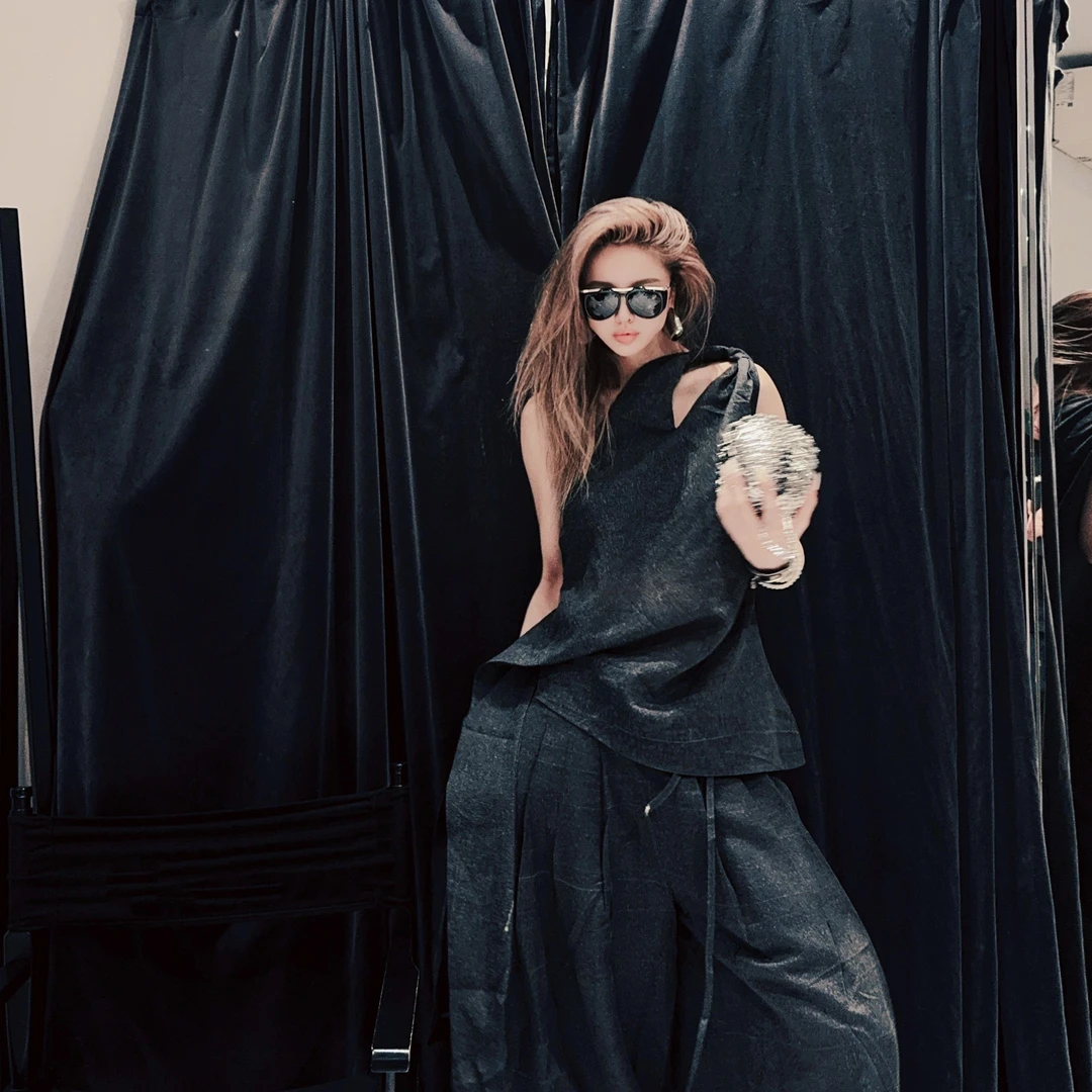 洪小妍自留   舒服好穿套装