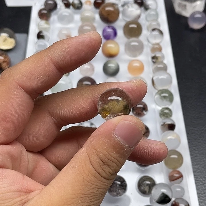 摆件水晶未镶嵌14mm绿幽灵金字塔非净体