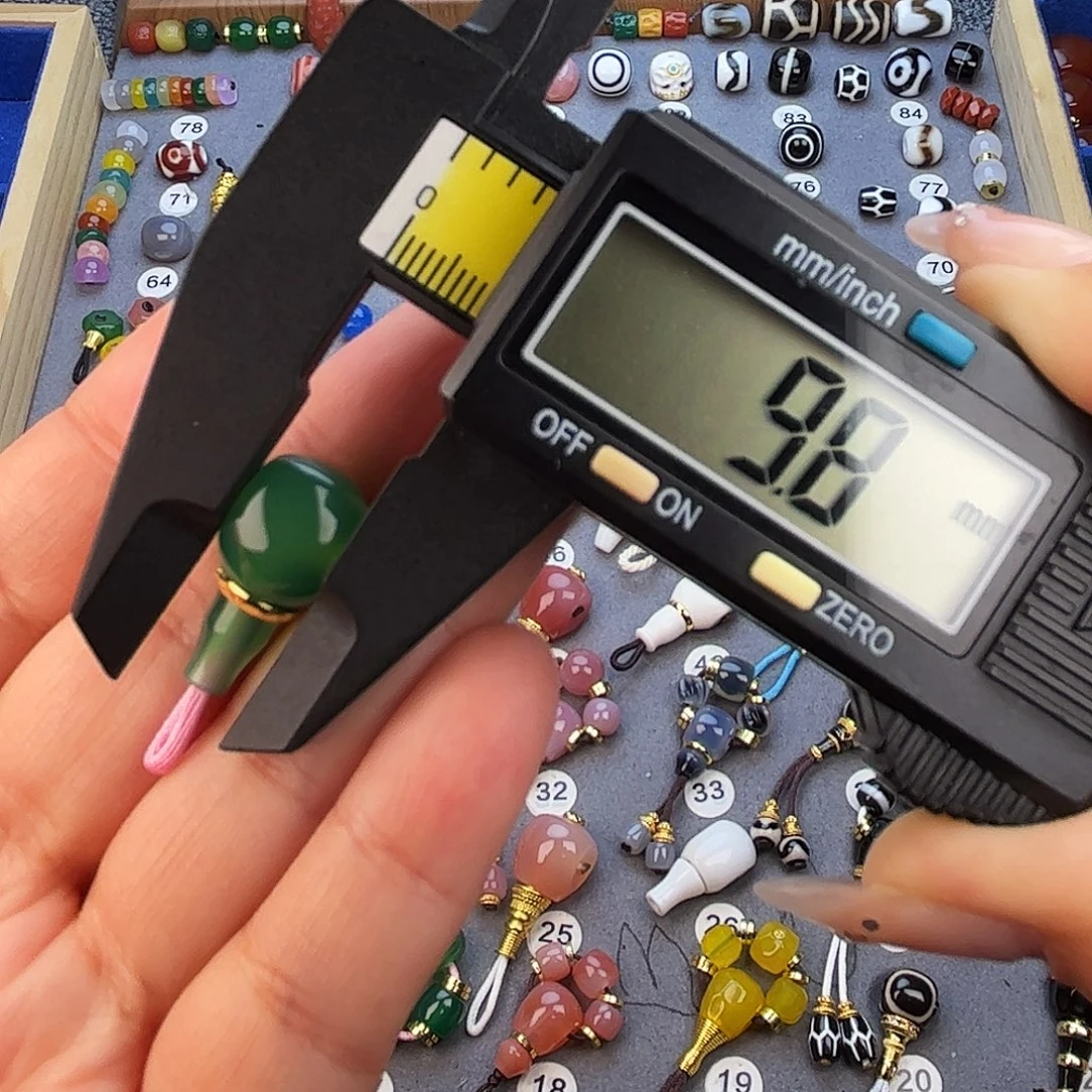 玛瑙/玉髓未镶嵌饰品