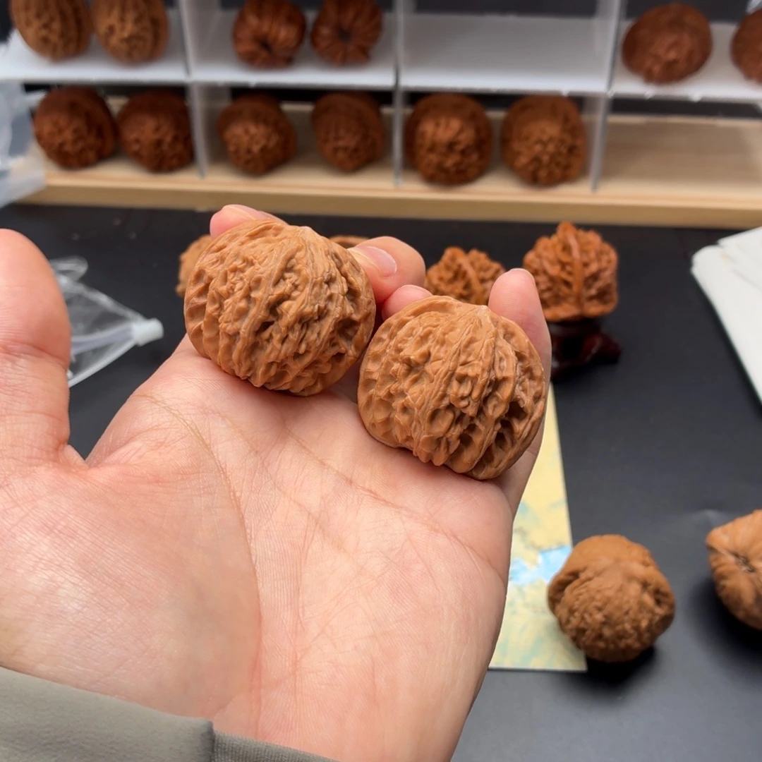 把件文玩核桃山地磨盘全品无修40不沾药