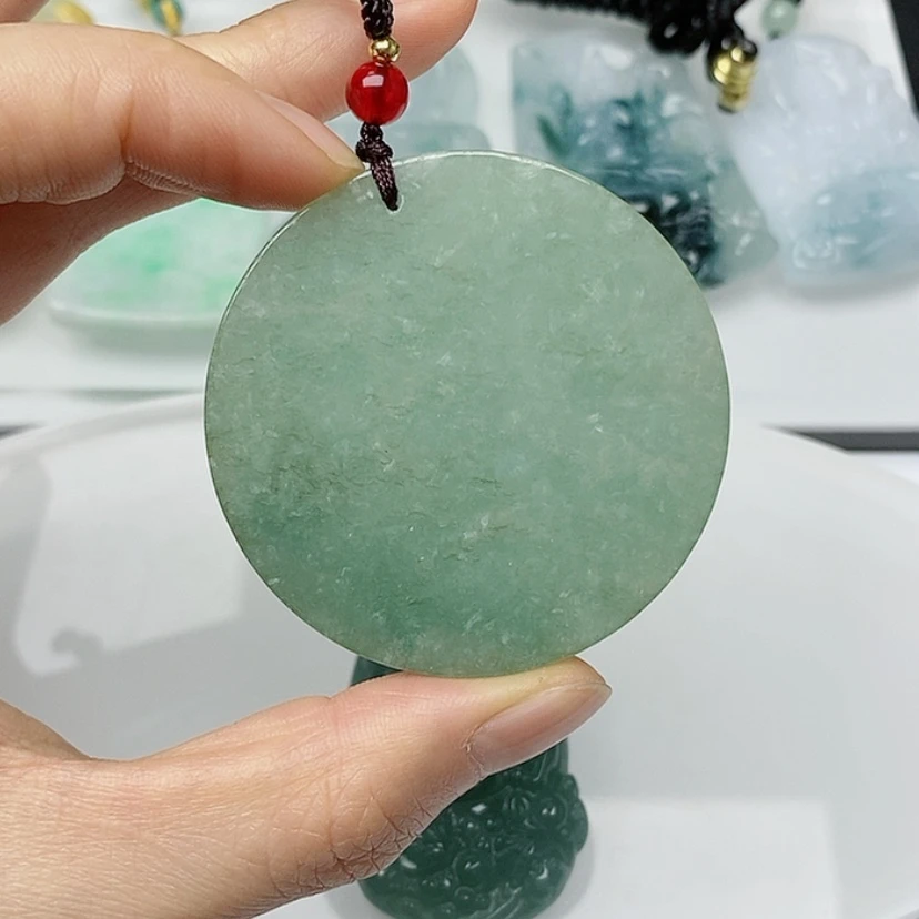 【闪购商品】翡翠颈饰未镶嵌