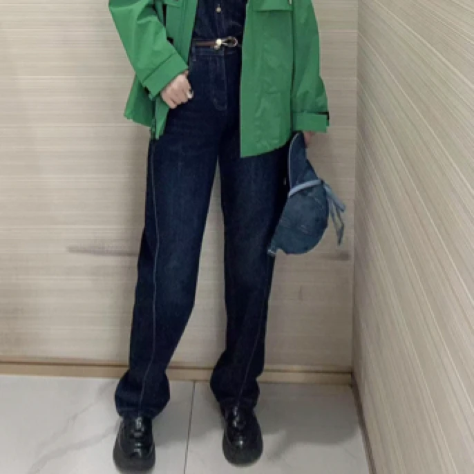 高腰显瘦直筒微喇牛仔裤女宽松遮肉梨形身材阔腿拖地裤