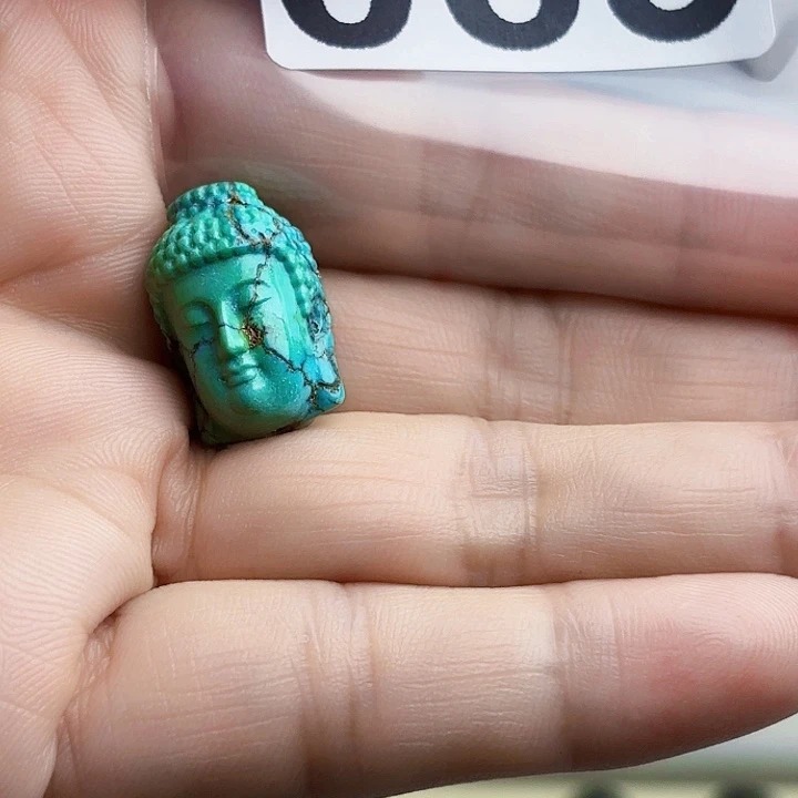 自***御南红玛瑙未镶嵌珠宝奇石