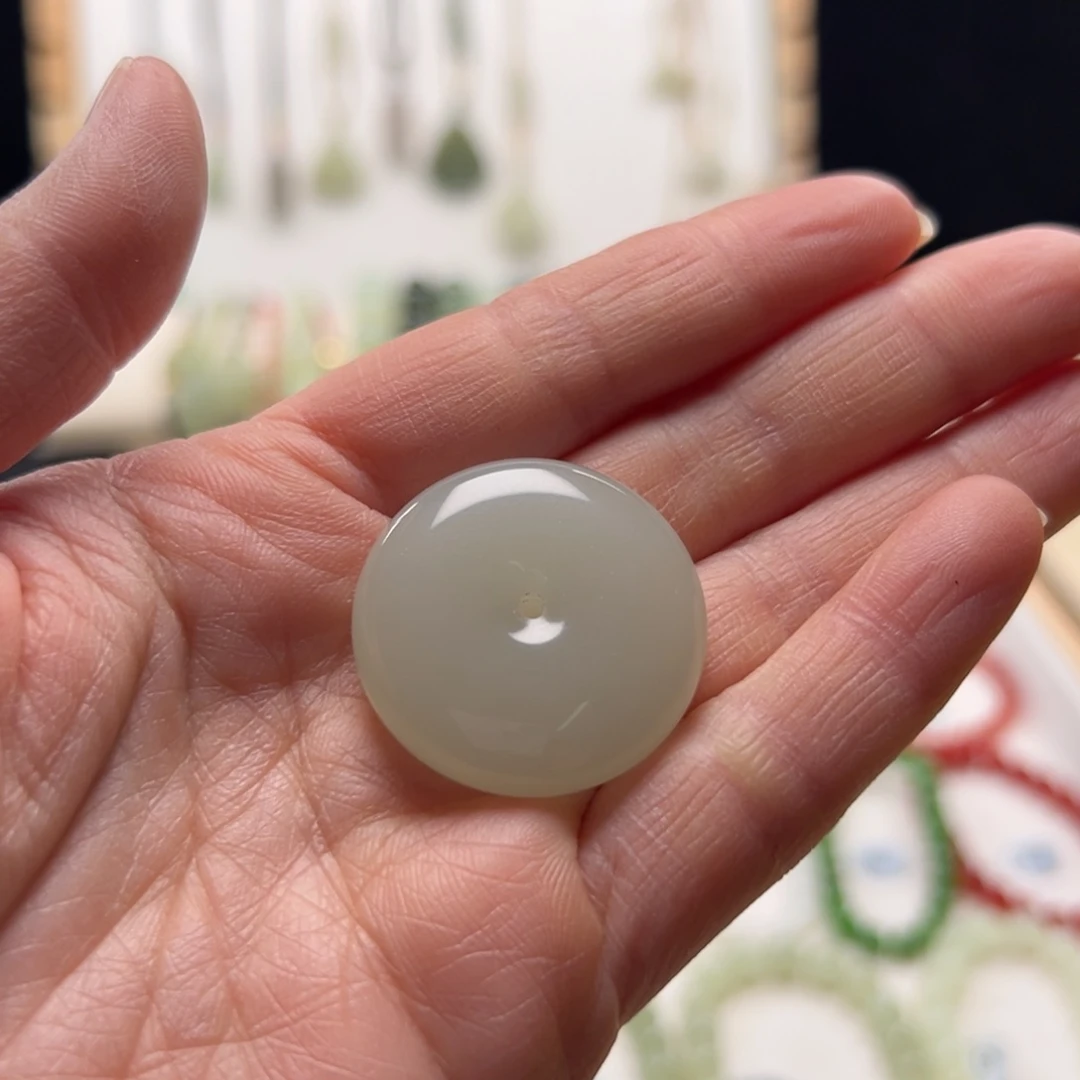 和田玉吊坠(不含链)未镶嵌畵*?