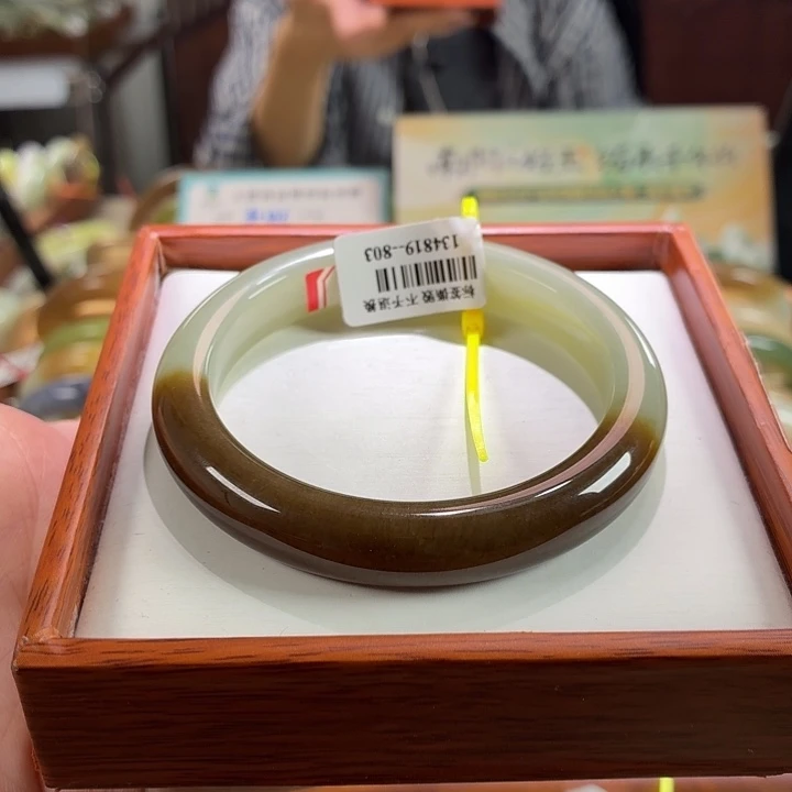 未镶嵌手镯和田玉31。 57/58
