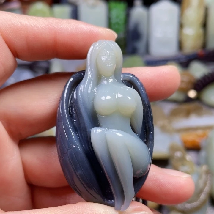 和田玉未镶嵌挂件