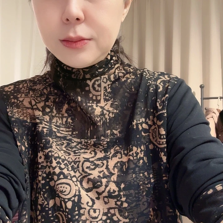 用***4韩国高端高邦红色卫衣