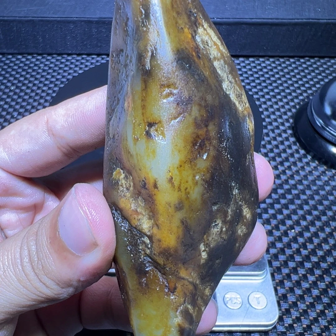 吊坠(不含链)未镶嵌和田玉（子料）212
