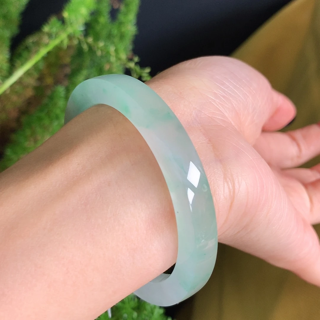 石英质玉未镶嵌手镯54