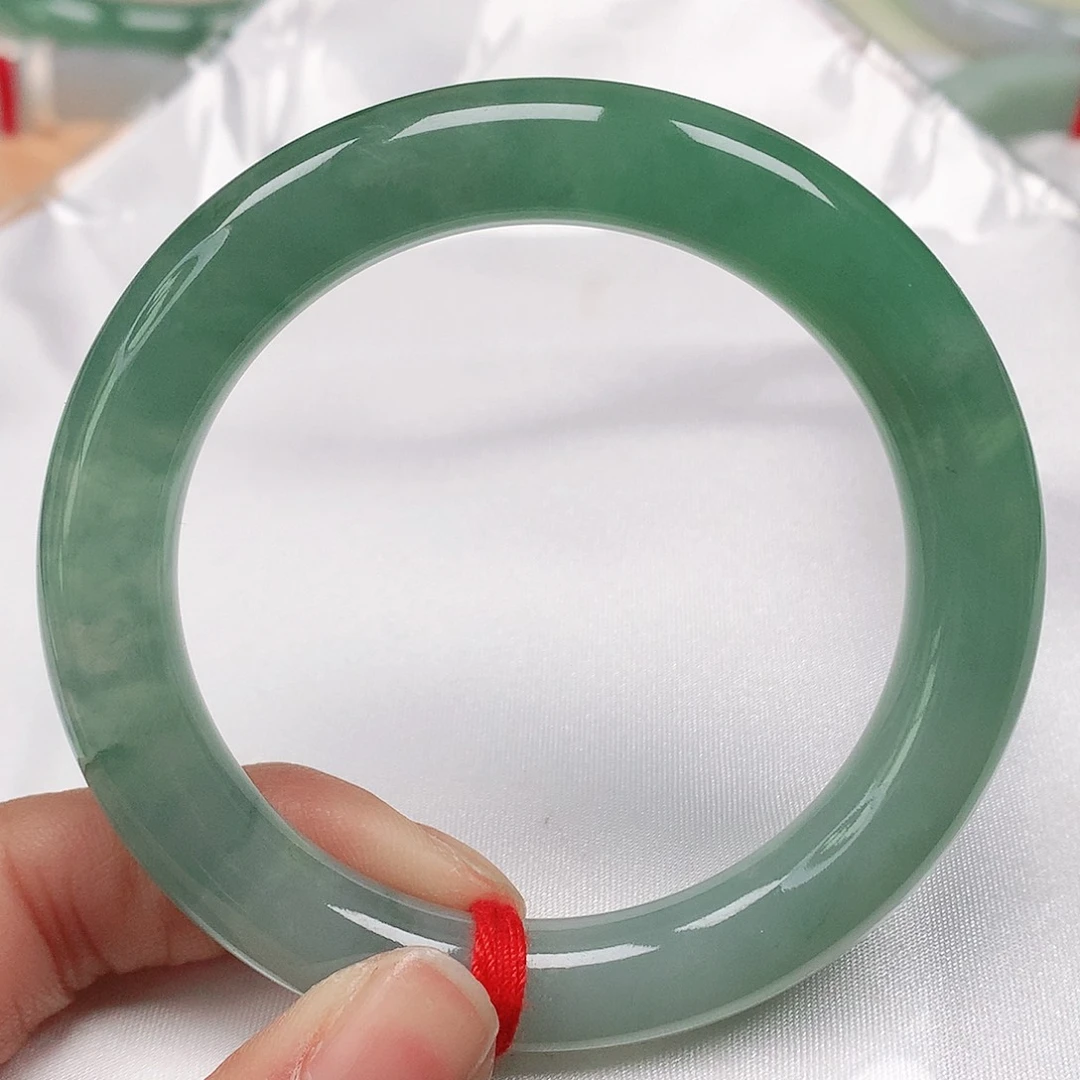 翡翠手镯（圆镯）未镶嵌天然翡翠手镯52